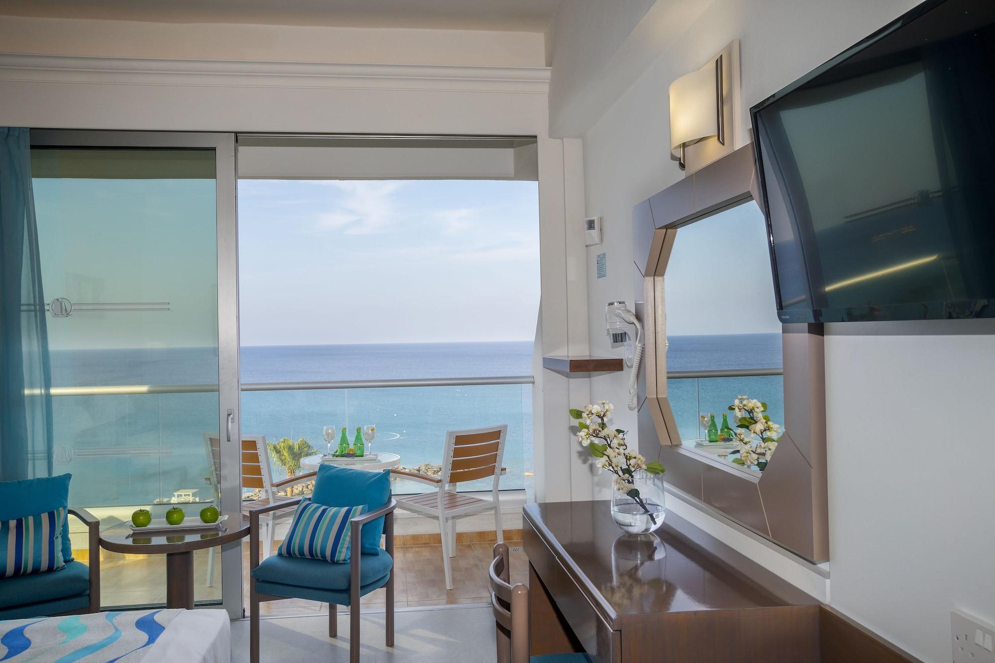 Cavo Maris Otel Protaras