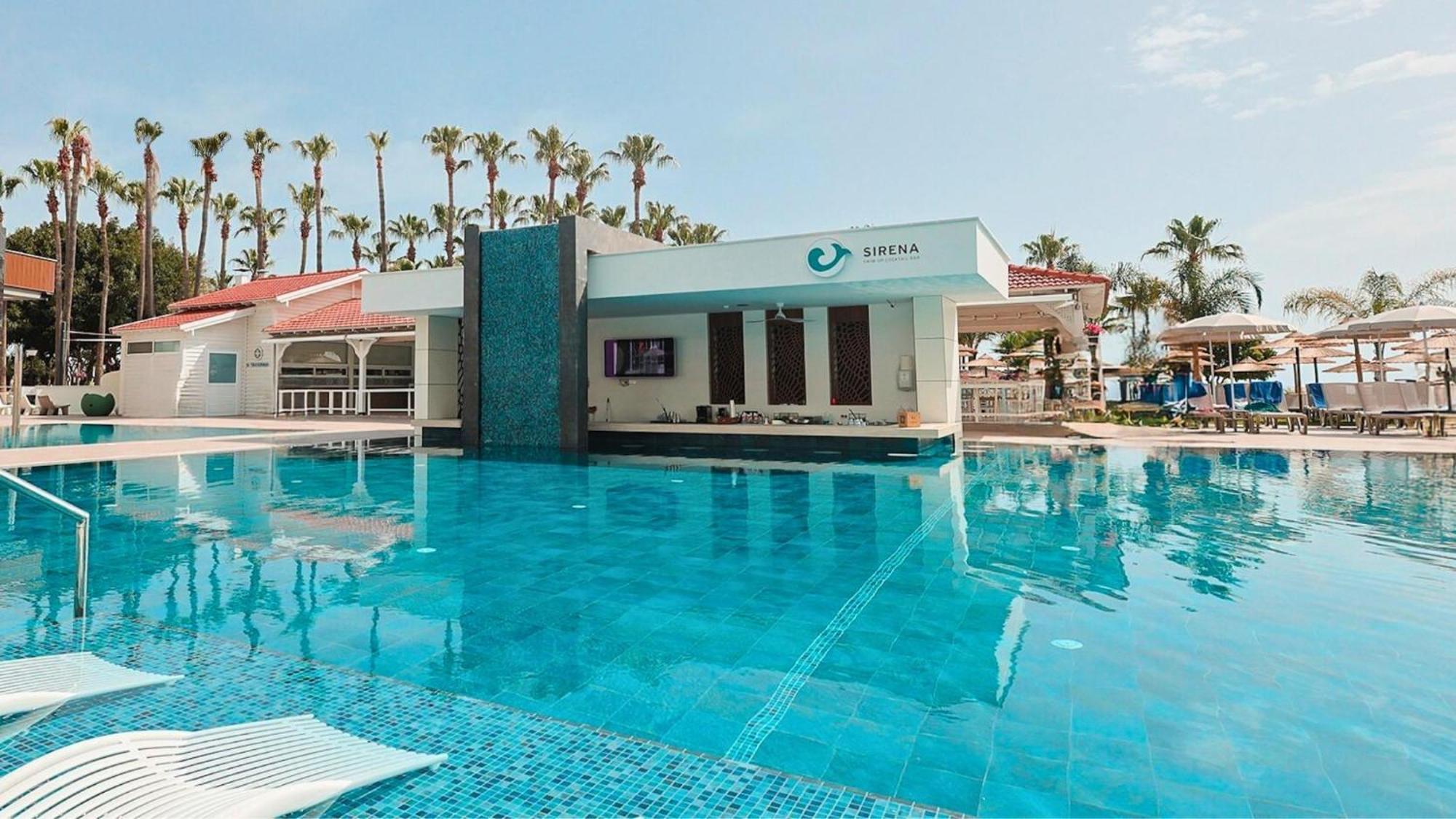Otel Cavo Maris 4*
